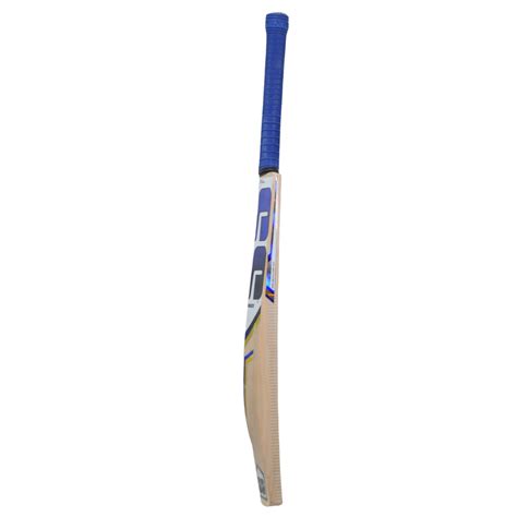 SS SKY Striker Kashmir Willow Cricket Bat