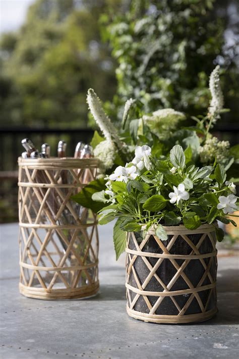 Rattan Vases, 3 Ways — Chyka.com