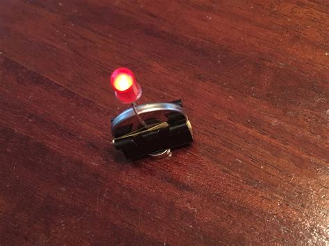 Testing LEDs 的图像结果