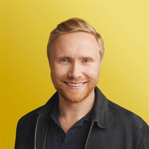 Snapchat; the corporate team headshot | Headshot Photography | London