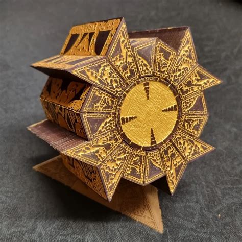 Lament Configuration 3D Model 的图像结果