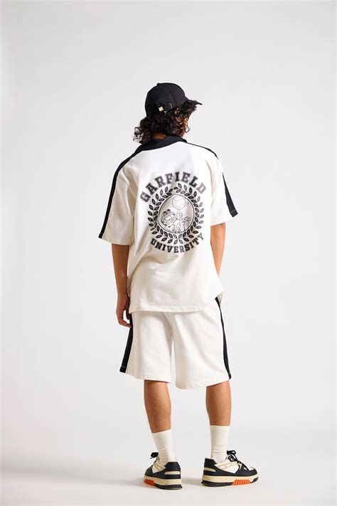 Garfield:1978 University Men's Oversized Polo T-shirt