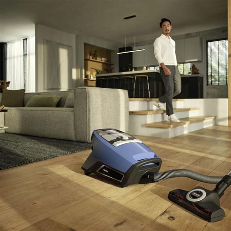 What Is The Best Canister Vacuum Cleaner- Here’s Our Guide - Smart Vac ...