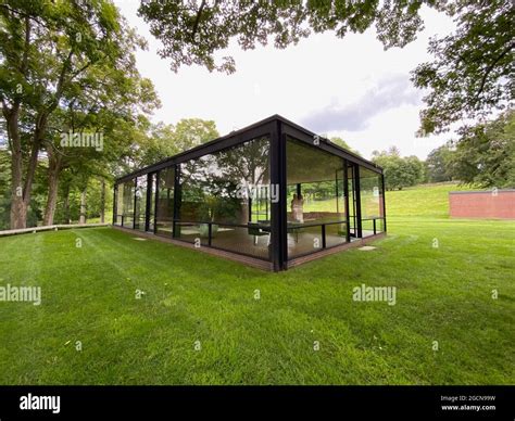 New Canaan, Connecticut, USA. 30th July, 2021. Philip Johnson's Glass ...