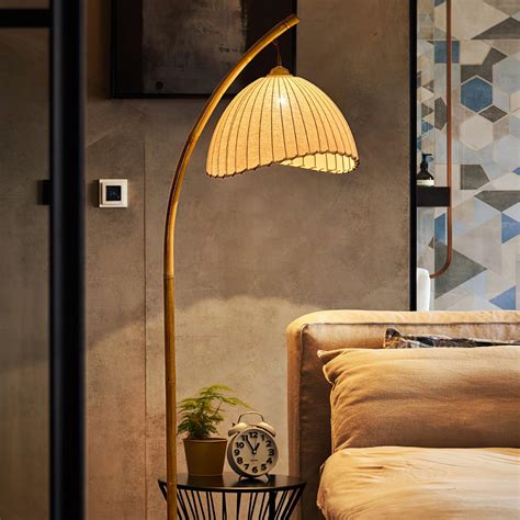 Sanna Floor Lamp – Vakkerlight
