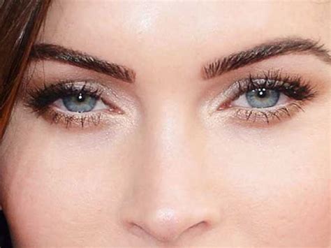 7 steps to make your eyes pop without make-up