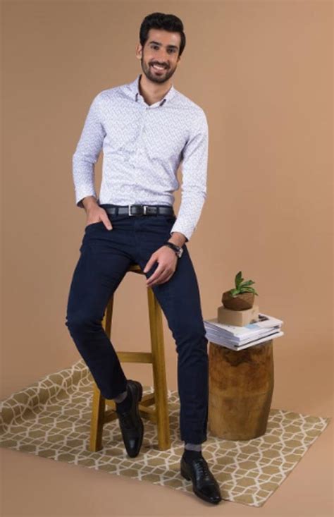 10 Classic White Shirts That Will Help You Ace Any Job Interview