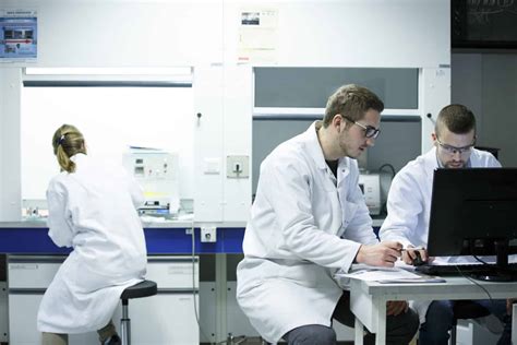 Discover how your ribbons are made