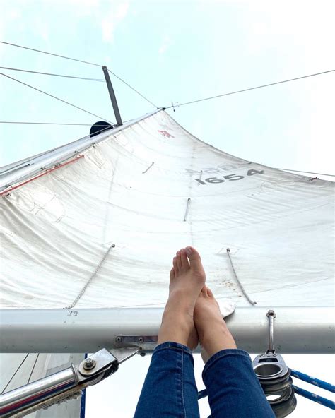 Lana Del Rey - FeetForum