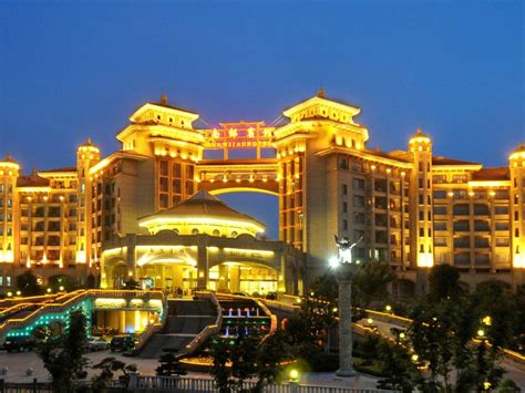 求广州五星级酒店排名，哪些比较值得入住？_百度知道