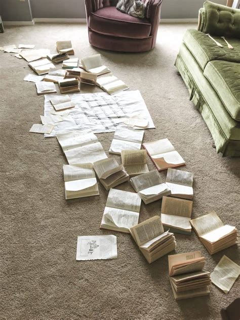 The Wall Book 的图像结果