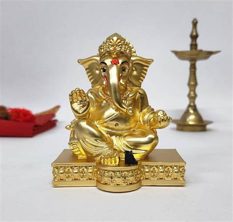 Buy Ganesha Idols for Car Dashboard | Gold Art India