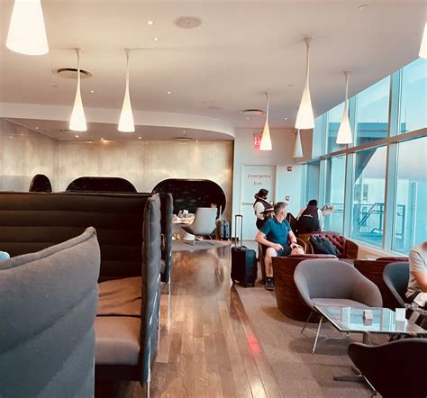 Airport Lounge Review: Virgin Atlantic Clubhouse, JFK (New York ...