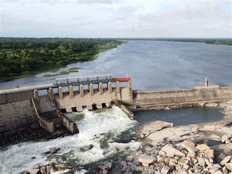 System alert as Vanakbori dam level reaches 220.75 feet, income from ...