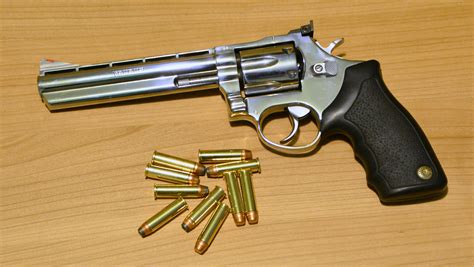 Lot - Smith & Wesson Model 27-2 .357 Magnum Revolver