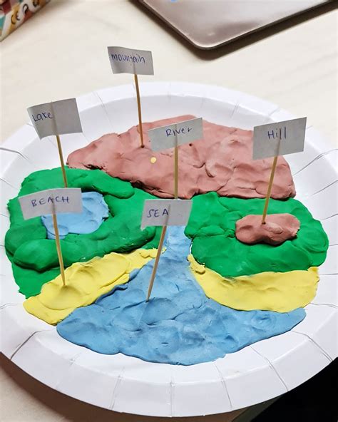 Making Model of Landforms 的图像结果