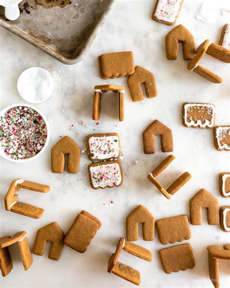 Mini Gingerbread Houses · i am a food blog i am a food blog
