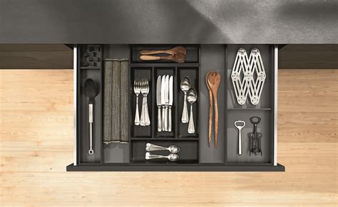 Kitchen Space Storage 的图像结果