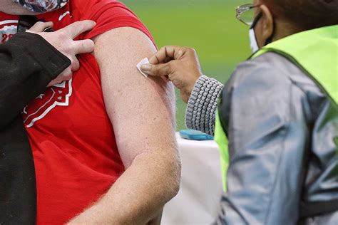 Oakland County opens new mass vaccination site – April 2, 2021 - mlive.com