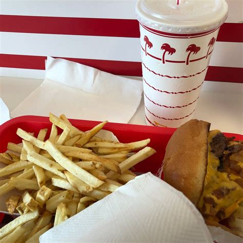 IN-N-OUT BURGER, Burbank - 761 First St. - Restaurant Reviews, Phone ...