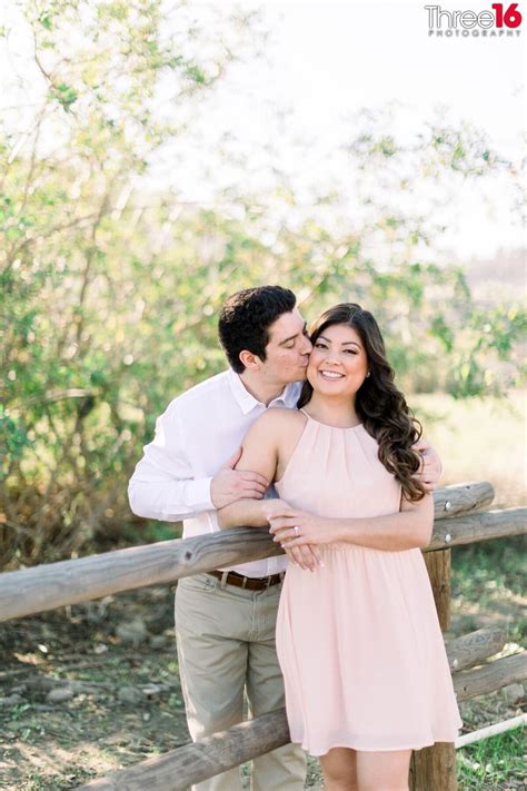 Northwest Open Space Engagement Photos | SJ Capistrano