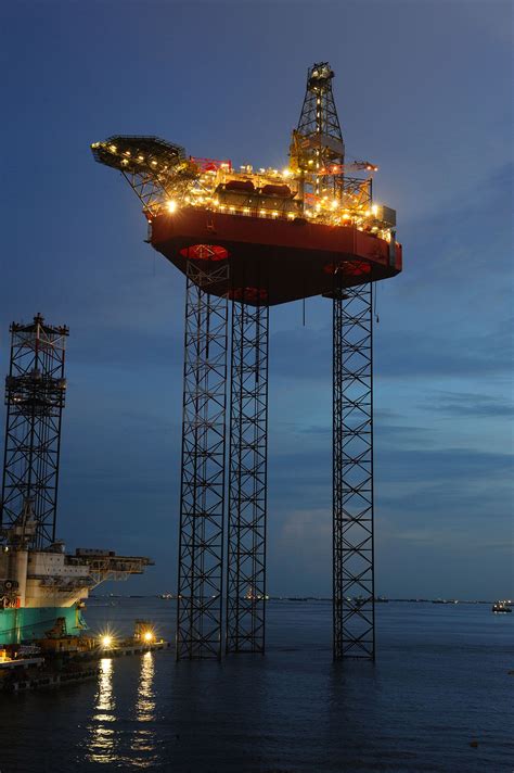 Offshore Oil Drilling Rigs