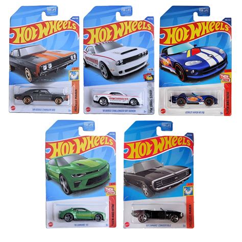 Hot Wheels 2022 Muscle Cars Set of 5 Diecast Vehicles L2593 Chargers Camaros Viper - Walmart.com