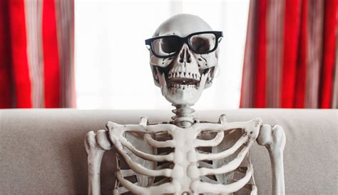 Skeleton Prank 的图像结果