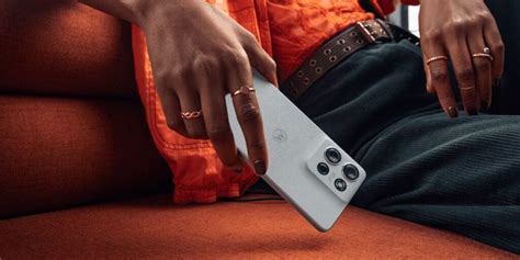 Moto G75 Becomes 1st Phone To Use This New Chipset: Price, Specs ...