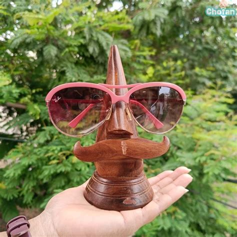 Unique Wooden Nose Shaped Spectacle Holder
