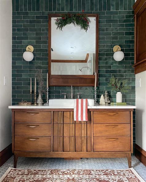 Green Bathroom Color Ideas