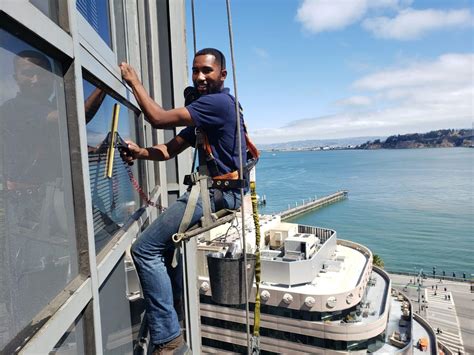 High-Rise Window Washing 的图像结果