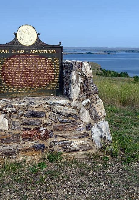 HUGH GLASS MEMORIAL - All You Need to Know BEFORE You Go (with Photos ...