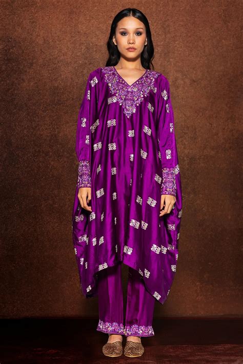 Purple Satin Fancy Kaftan Set with Resham Embroidery – Asopalav.in