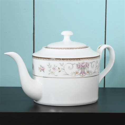 Buy Casblanca Tea Pot 1.2l from Home Centre at just INR 1799.0