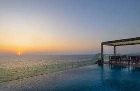 Sri Lankan Escapes - Radisson Colombo