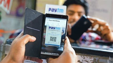 Paytm share price plunges over 2% after CEO Vijay Shekhar Sharma ...