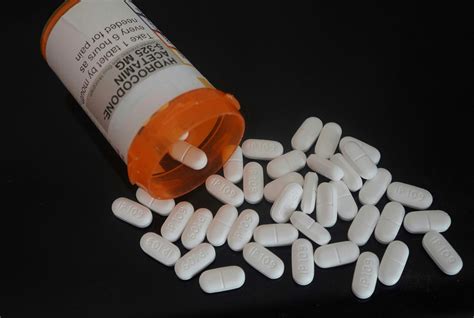 What You Need to Know About Vicodin Overdose and Abuse