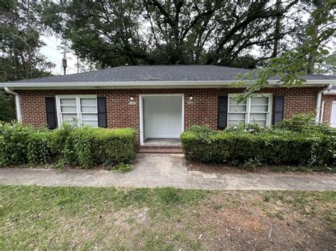 1109 S Cleveland St, Albany, GA 31701 - See Est. Value, Schools & More