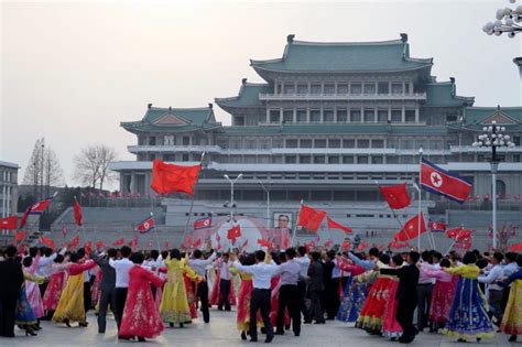 Grand People's Study House - DPRK Guide