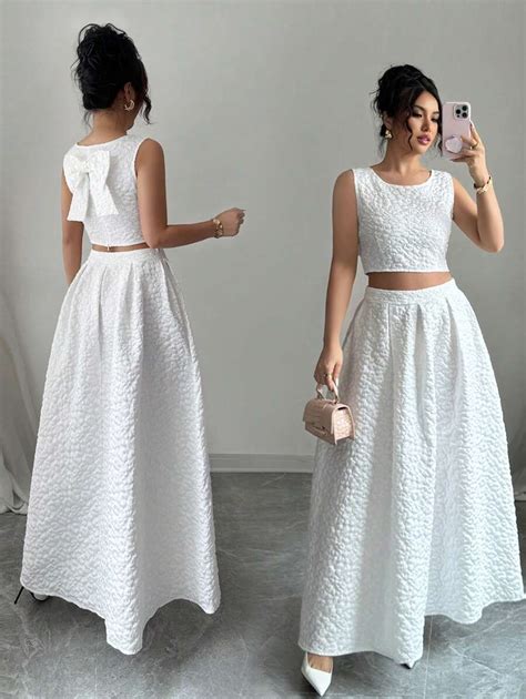 SHEIN PETITE Elegant White Jacquard Round Neck Sleeveless Shirt With ...