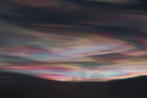 Mother of Pearl clouds (Nacreous clouds). Photo: Åse Margrethe Hansen ...