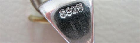Pure Silver vs. 925 Sterling Silver: Which is Best for Your Jewelry ...