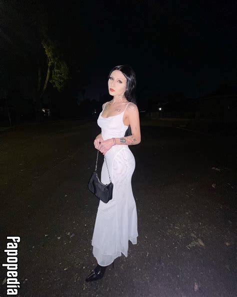 Layla Shapiro Nude Leaks - Photo #1662813 - Fapopedia