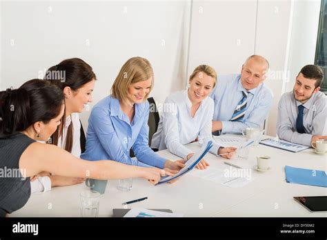 Committee around a Table 的图像结果