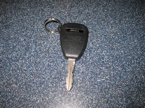 Program Key FOB 2010 Jeep Liberty 的图像结果