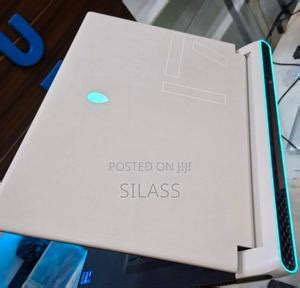 Alienware M17x R2 SSD 的图像结果