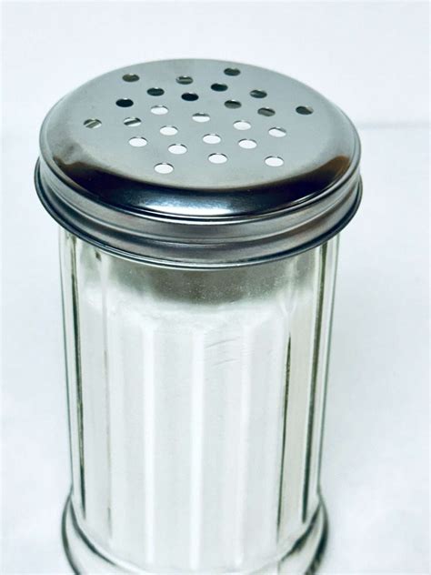 Easy DIY Carpet Powder Cleaner and Deodorizer