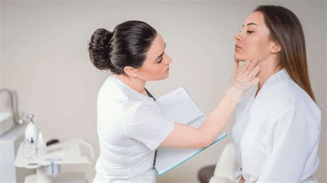 Benefits of Visiting the Dermatologist Regularly | Derm Institute