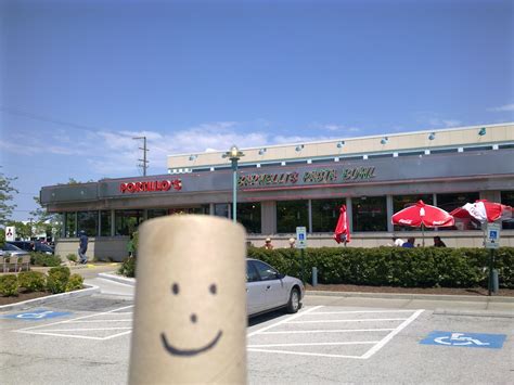 Ollie the Traveling TP Roll: Portillo's - Schaumburg
